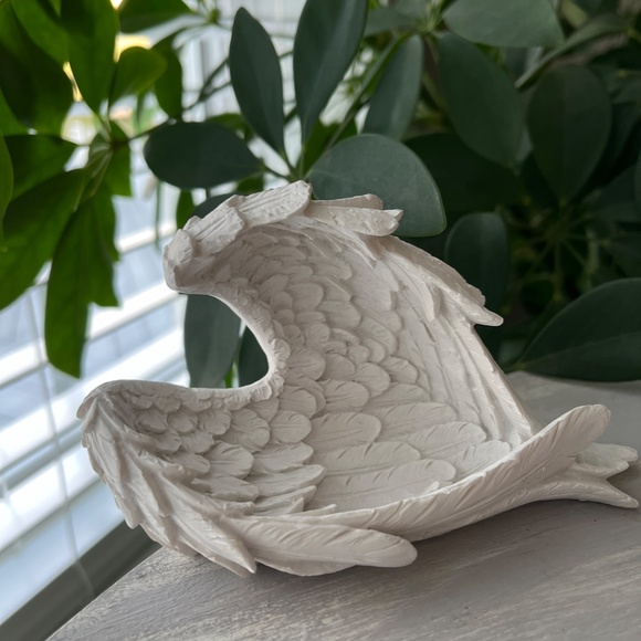 Painted Angel Wings - Picture 3 of 5